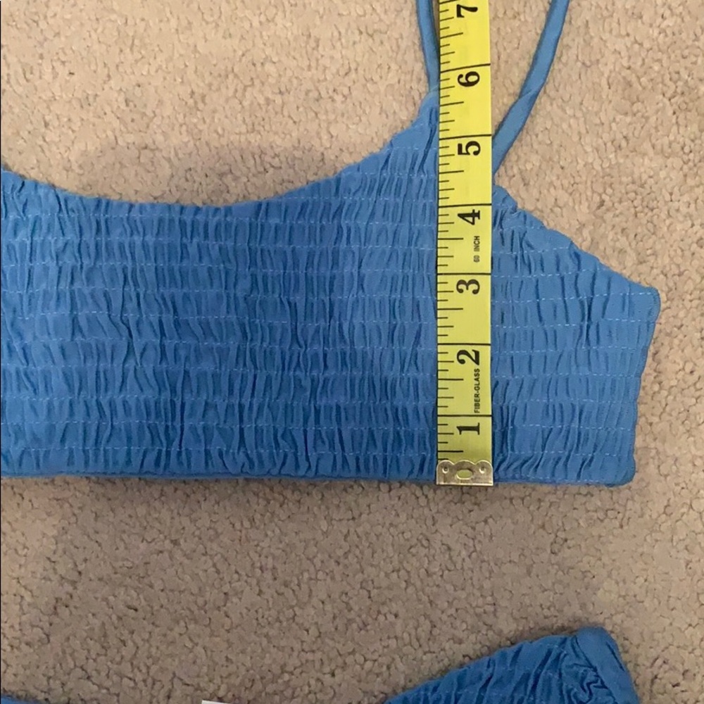 Cheeky Bikini Set - Picture 2 of 3